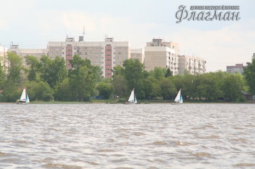 Фоторепортаж с парусной практики флотилии Флагман, прошедшей в июне 2017 года.